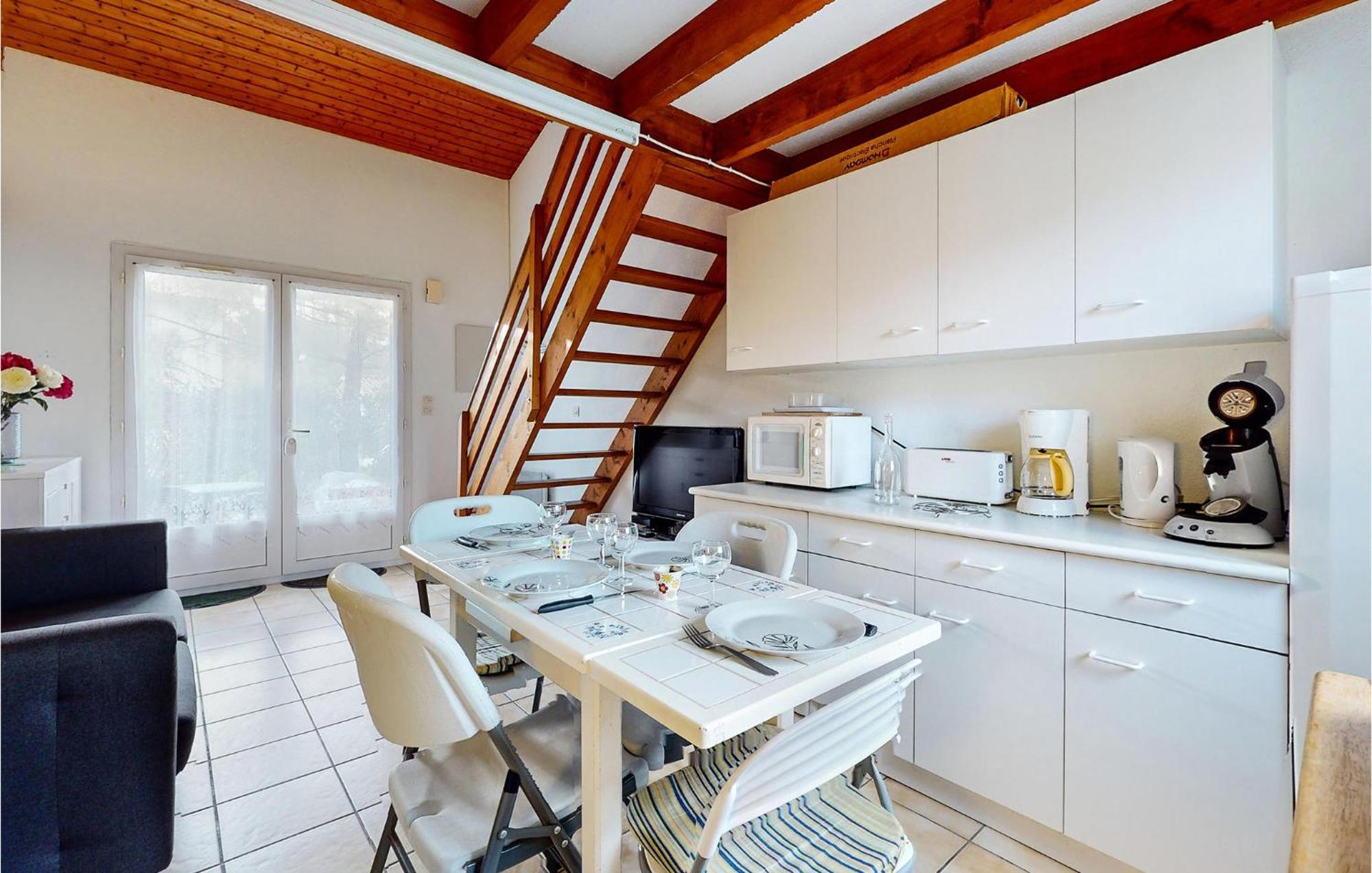 3 Bedroom Beautiful Home In Ronce-Les-Bains Exterior photo
